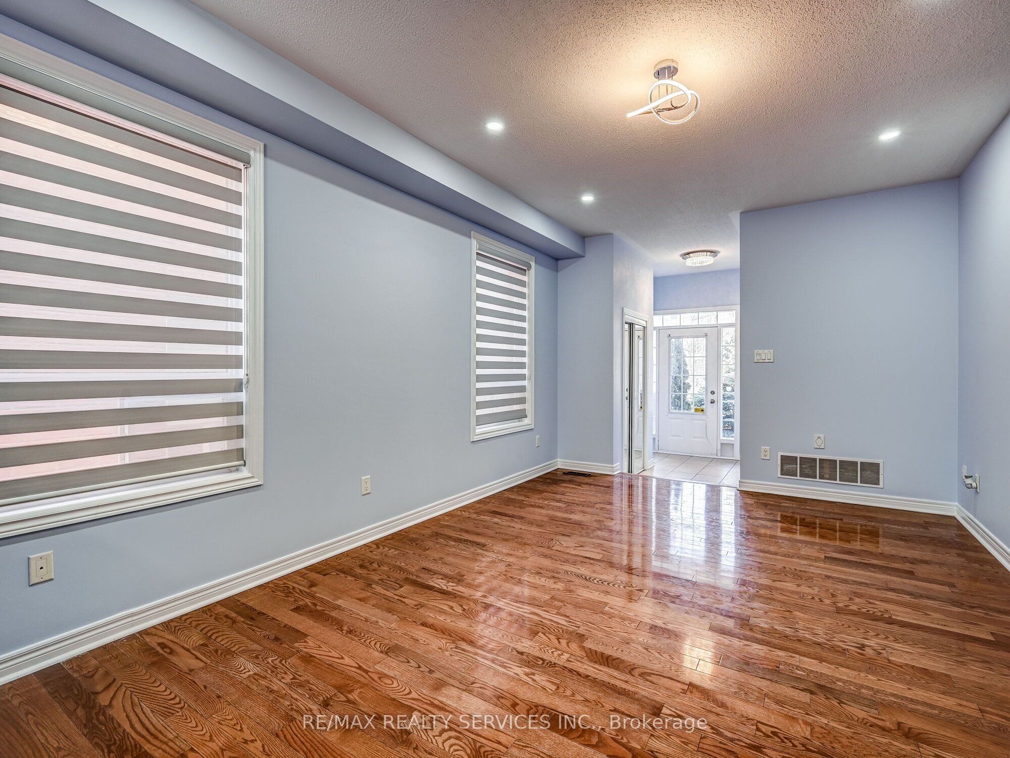 Additional image 4 of 114 Rocky Point Crescent, Brampton, ON, L6V 4R8