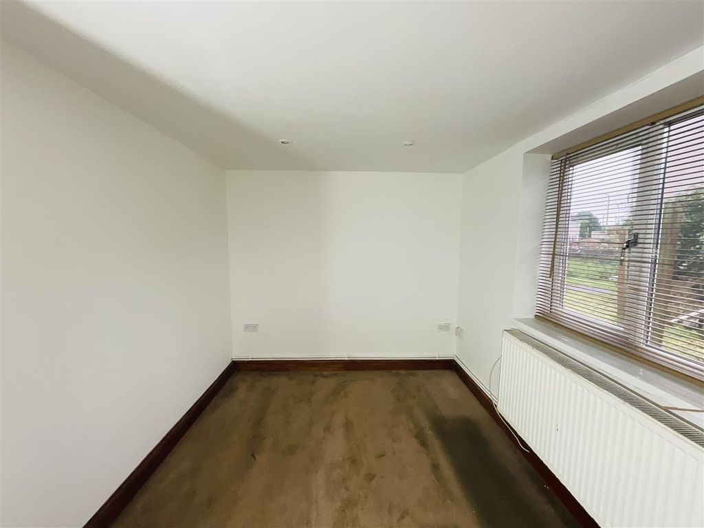 Additional image 9 of 2 bed flat for saleSandfield Road, Burry Port SA16