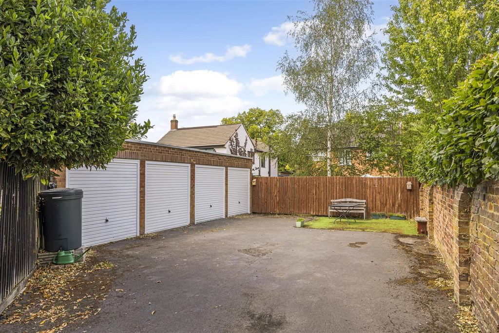 Additional image 12 of 2 bed flat for saleLansdown Road, Cheltenham GL51