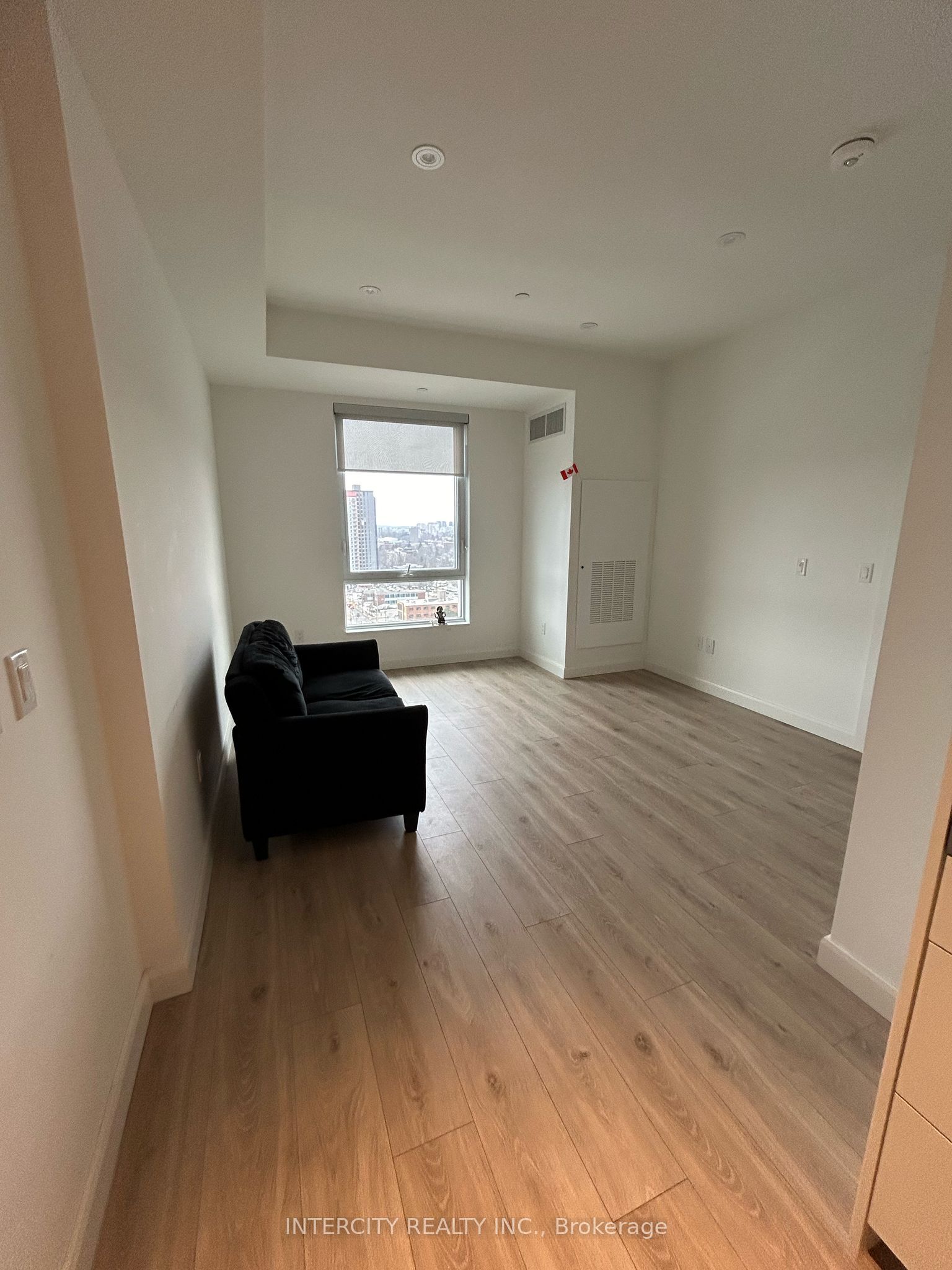 1404-741 King Street W, Kitchener, ON, N2G 0E9 photo 5