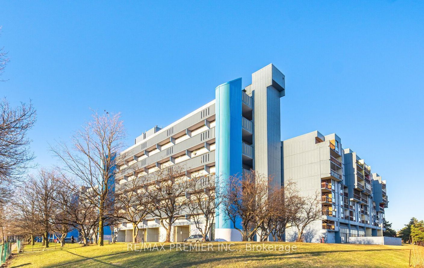 720-4645 Jane Street, Toronto, ON, M3N 2K9