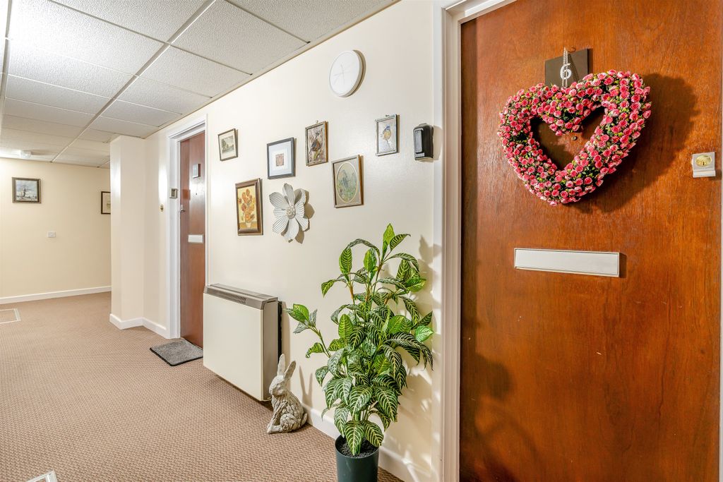Additional image 6 of 1 bed flat for saleKingsmead Court, The Oldway Centre, Monmouth, Monmouthshire NP25