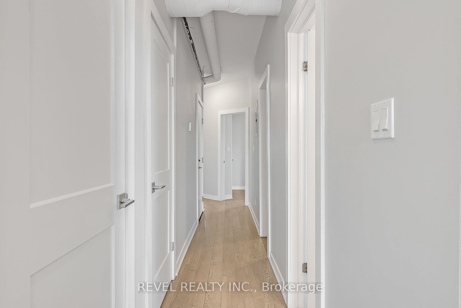 Additional image 6 of 302-657 Barton Street E, Hamilton, ON, L8L 3A3