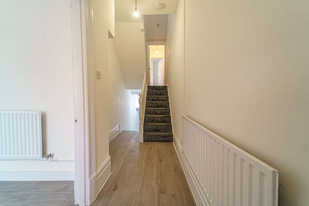 Additional image 15 of 4 bed terraced house for saleFairoak Avenue, Newport NP19