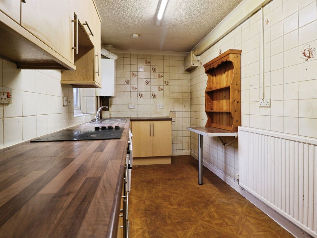 Additional image 7 of 2 bed flat for saleTy-Gwyn Road, Penylan, Cardiff CF23