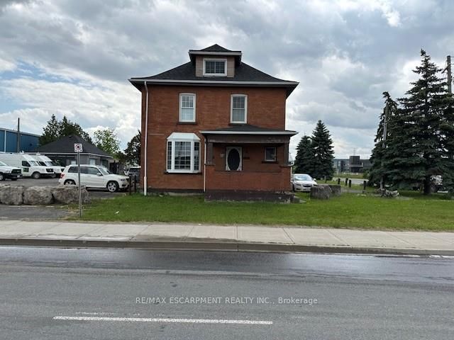 1360 Rymal Road E, Hamilton, ON, L8W 3N1
