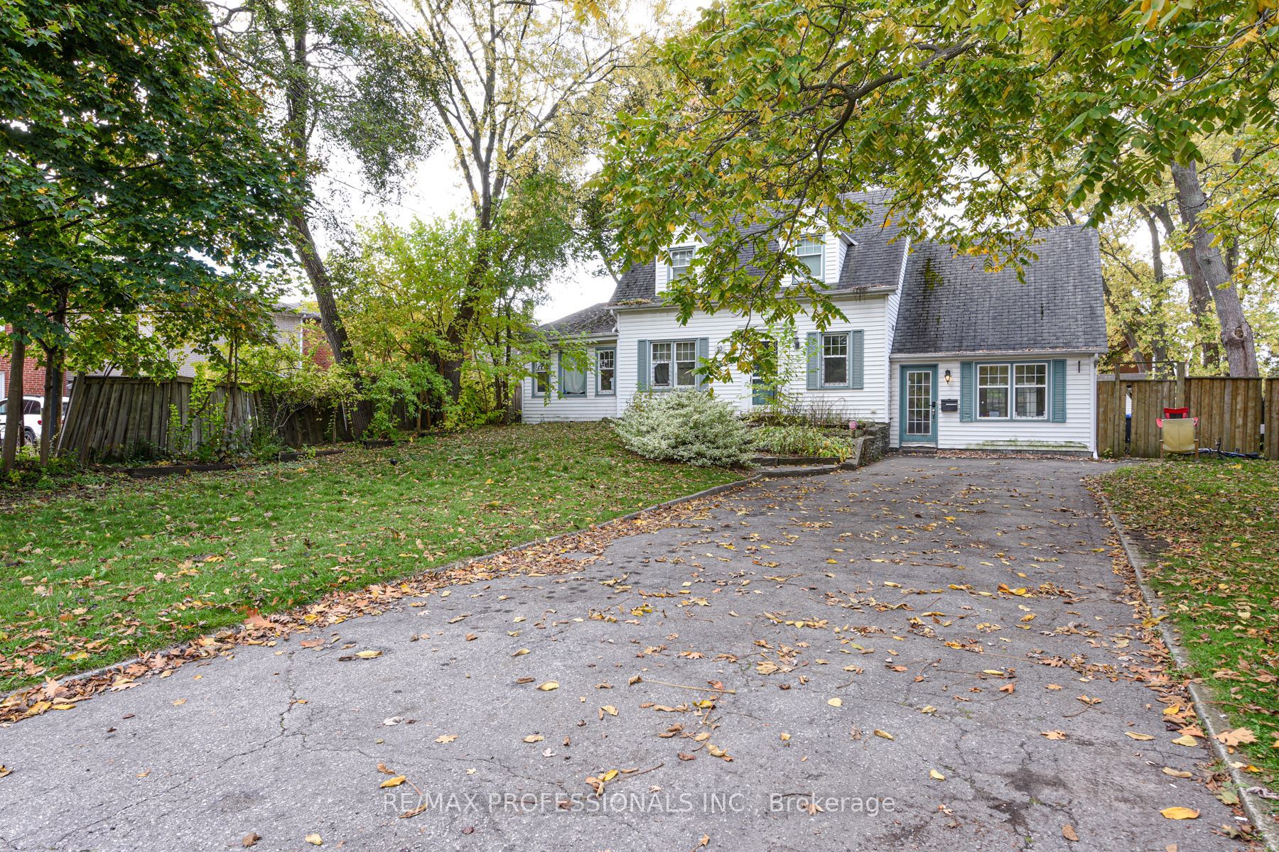 Additional image 4 of 10 Broadview Avenue, Mississauga, ON, L5H 2S9
