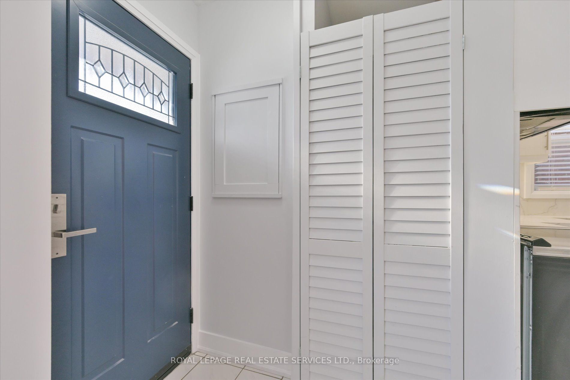 Additional image 4 of 8 Pritchard Avenue, Toronto, ON, M6N 1T1
