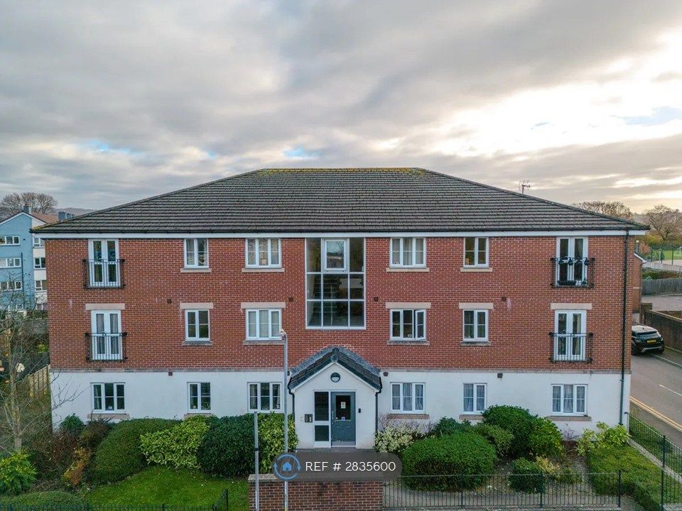 2 bed flat to rentRoman Way, Caerleon, Newport NP18