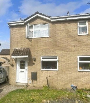 2 bed terraced house for saleLaburnum Close, Undy NP26