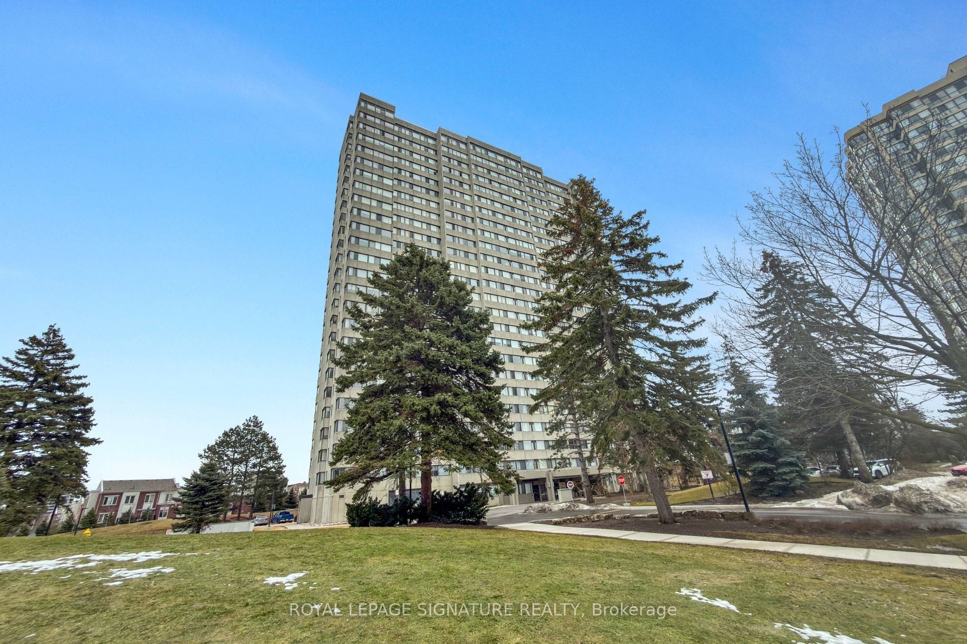 902-133 Torresdale Avenue, Toronto, ON, M2R 3T2