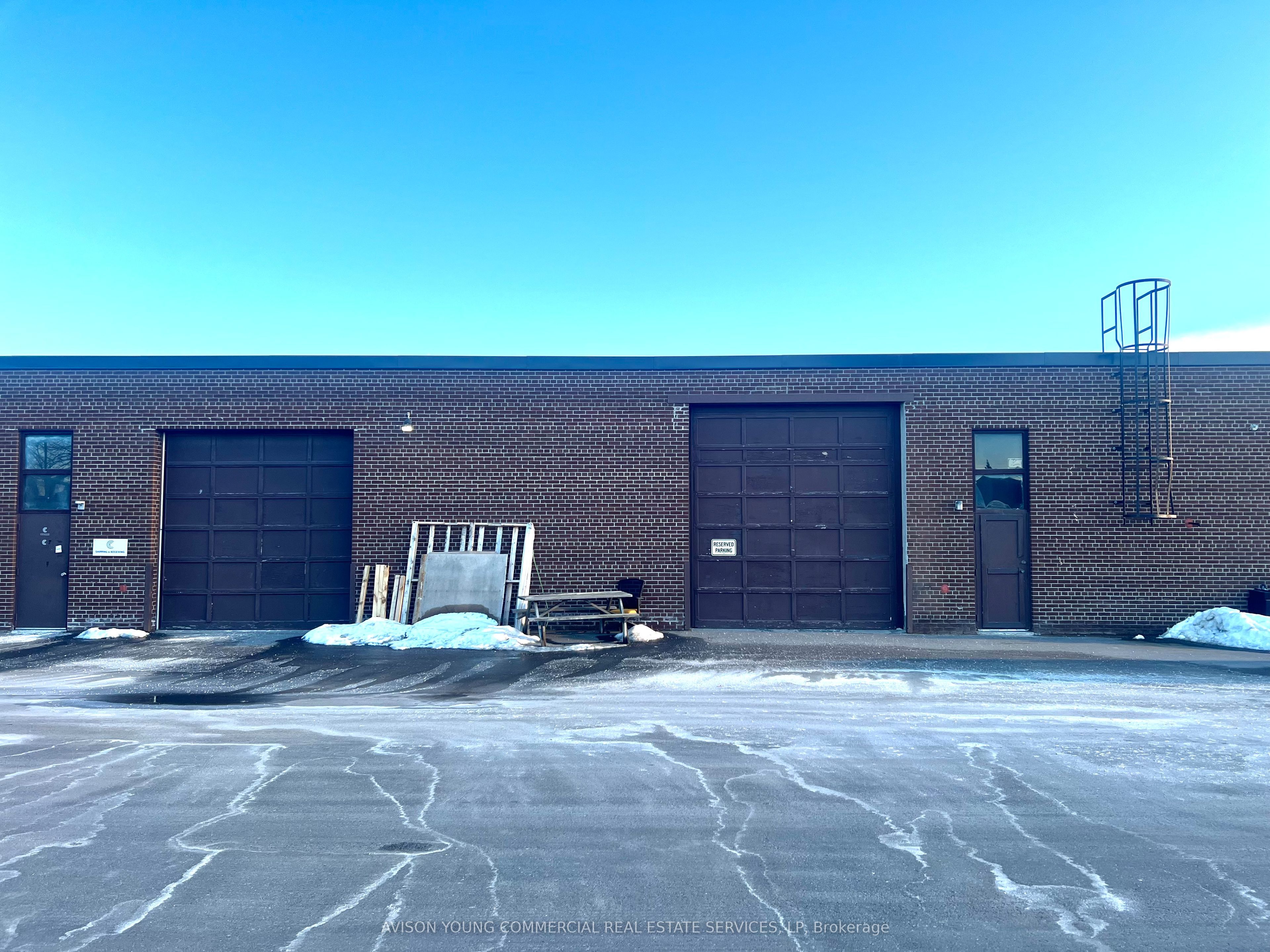 Additional image 4 of 1-350 Oakdale Road, Toronto, ON, M3N 1W5