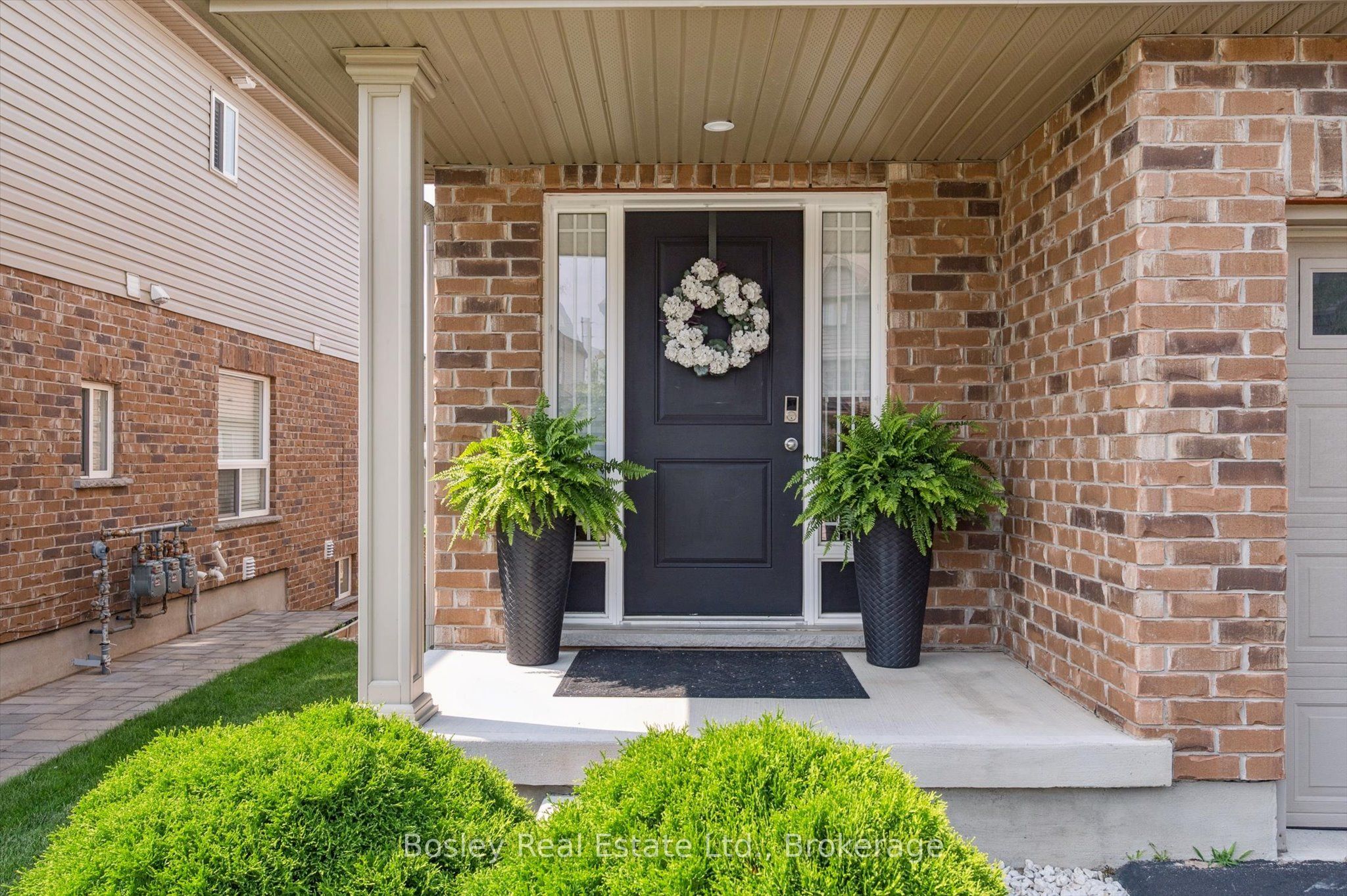 32 Jeffrey Drive, Guelph, ON, N1E 0M4 photo 4
