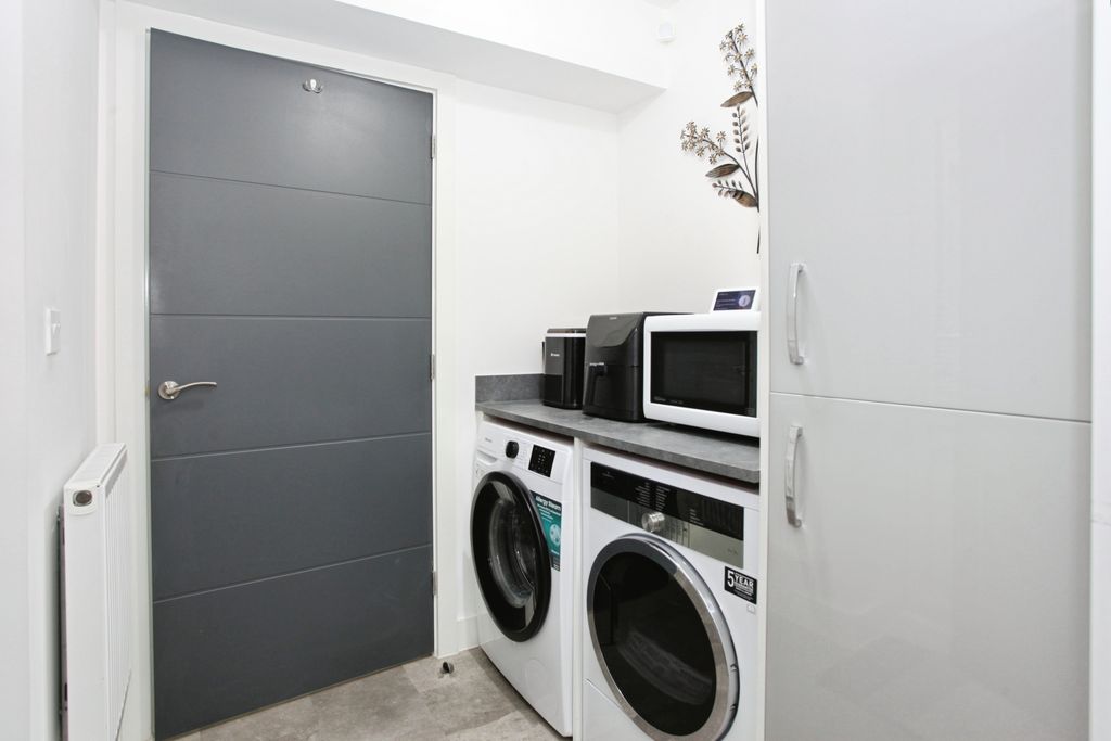 Additional image 19 of 4 bed semi-detached house for saleDolomite Close, Newport NP19