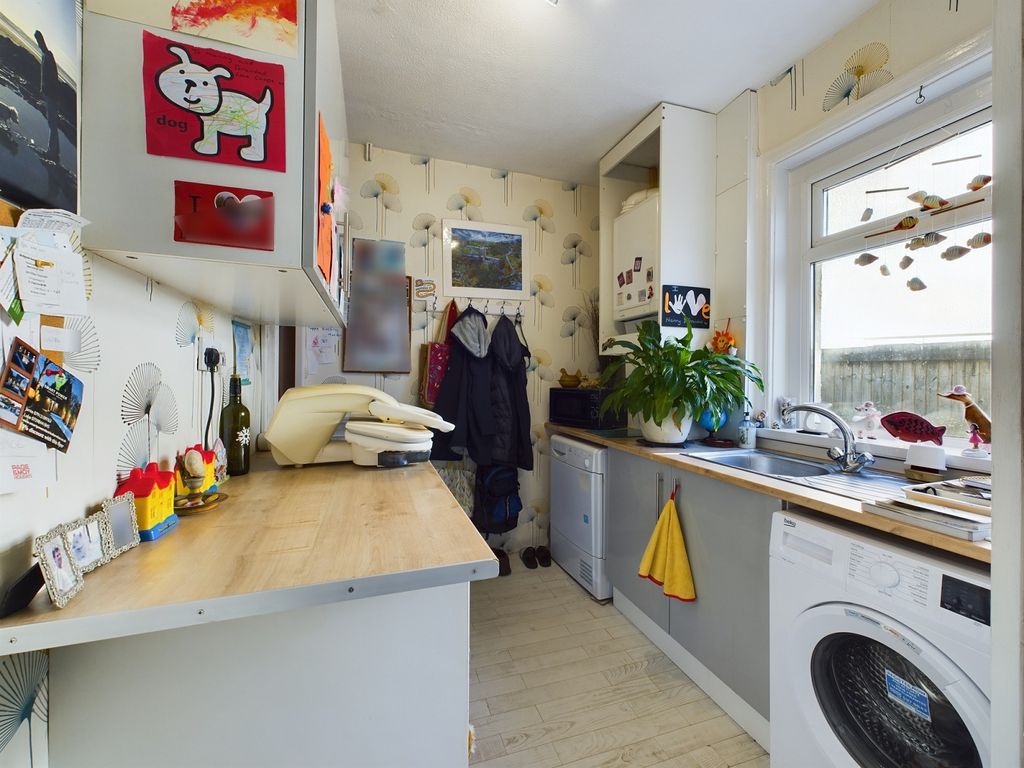 Additional image 11 of 3 bed semi-detached house for saleTair Erw Road, Heath, Cardiff. CF14