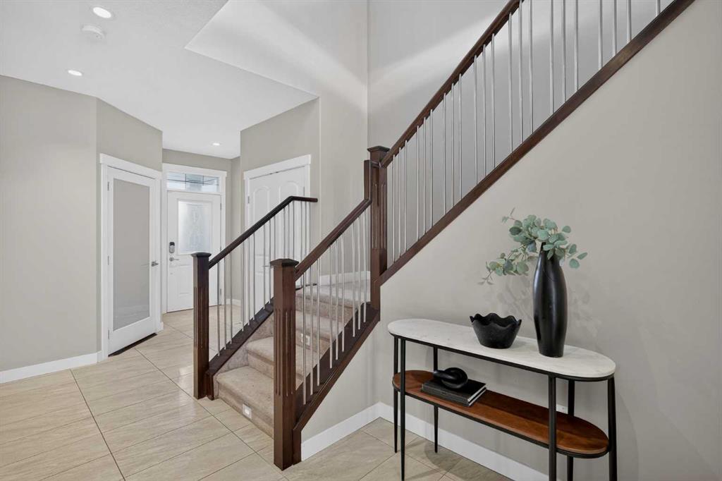 Additional image 5 of 26 Sage Meadows Way NW, Calgary, AB, T3P 0E7