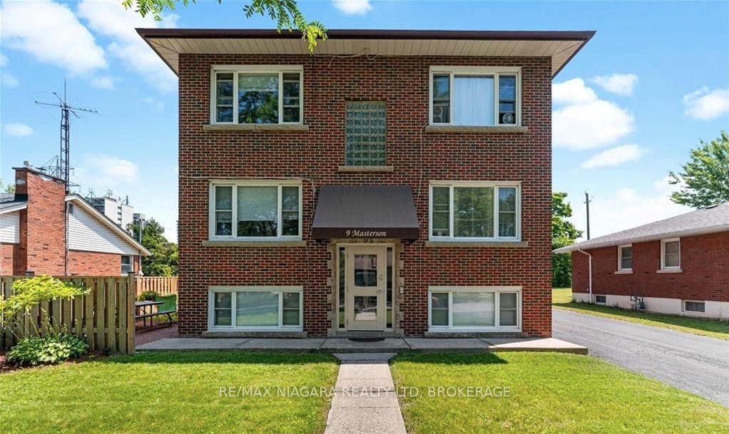 2-9 Masterson Drive, St. Catharines, ON, L2T 3N9