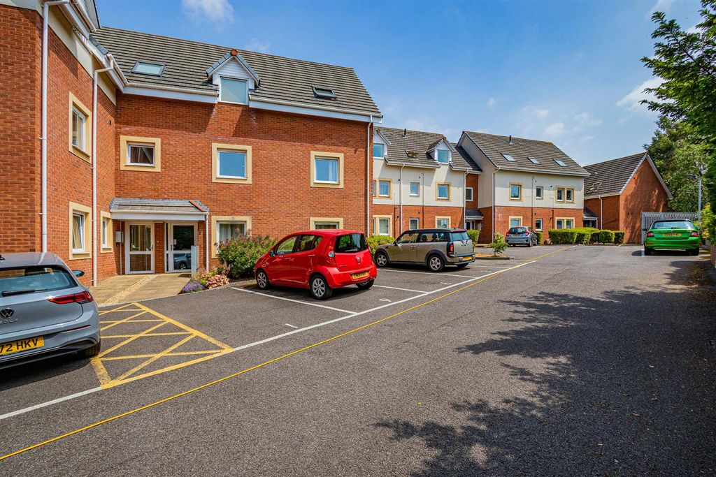 Additional image 14 of 2 bed flat for saleHeathwood Road, Heath CF14