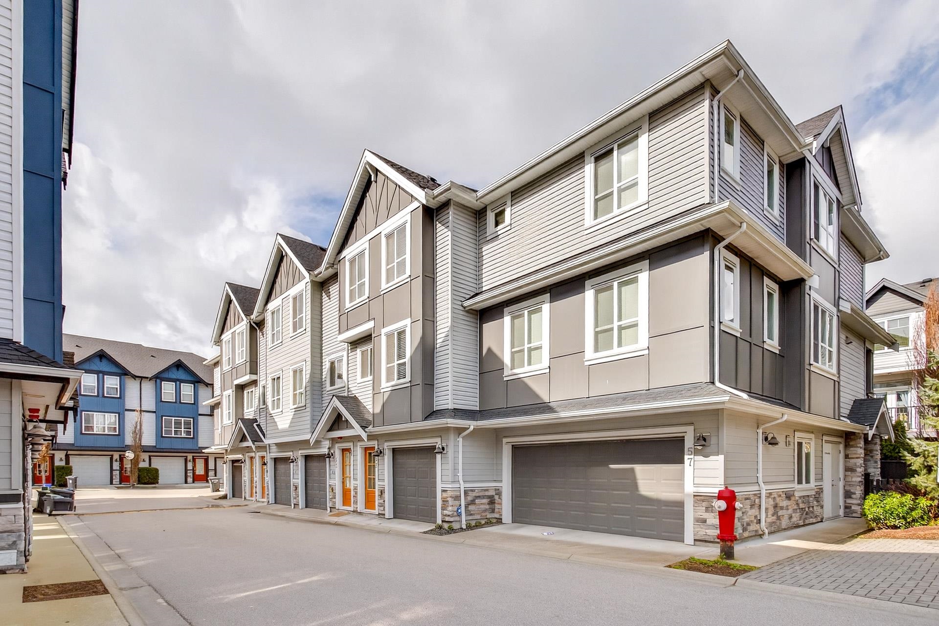 55-20860 76 Avenue, Langley, BC, V3E 0L2