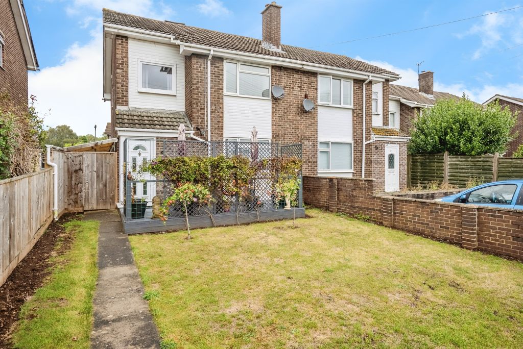 3 bed semi-detached house for saleSt. Davids Close, Bulwark, Chepstow NP16