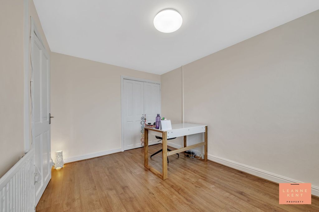 Additional image 15 of 3 bed flat for saleOak House, Hollybush Estate, Cardiff CF14