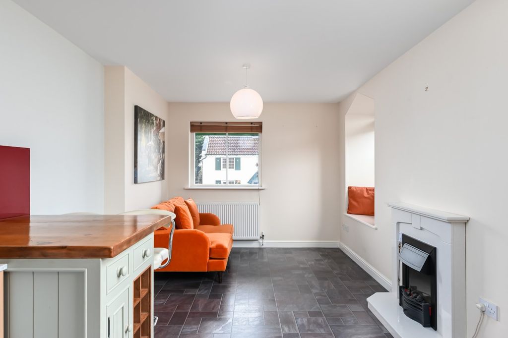 Additional image 4 of 1 bed flat for saleThe Old Chapel, Front Street, Acomb, York YO24
