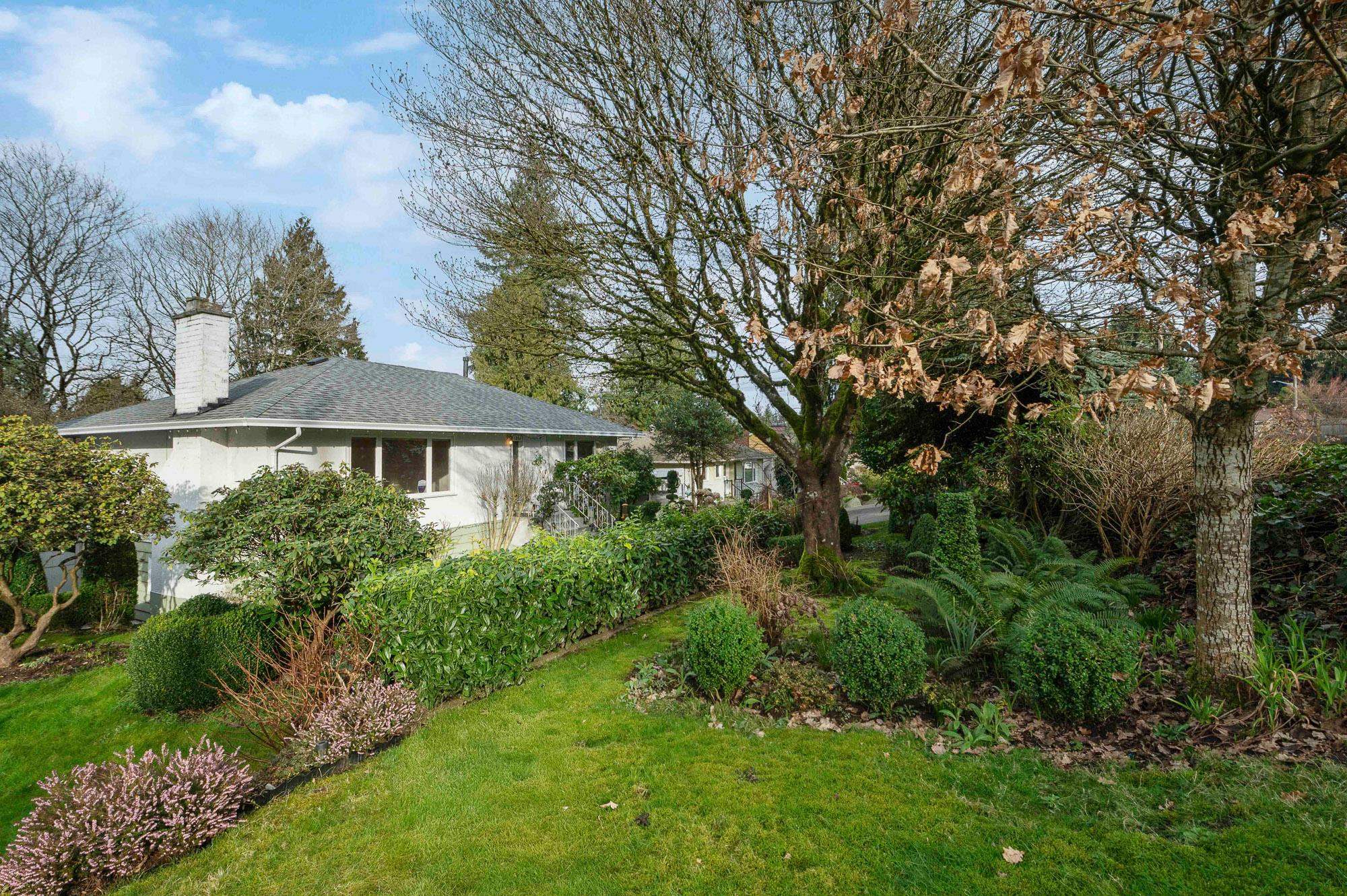 Additional image 2 of 12657 98 Avenue, Surrey, BC, V3V 2K7