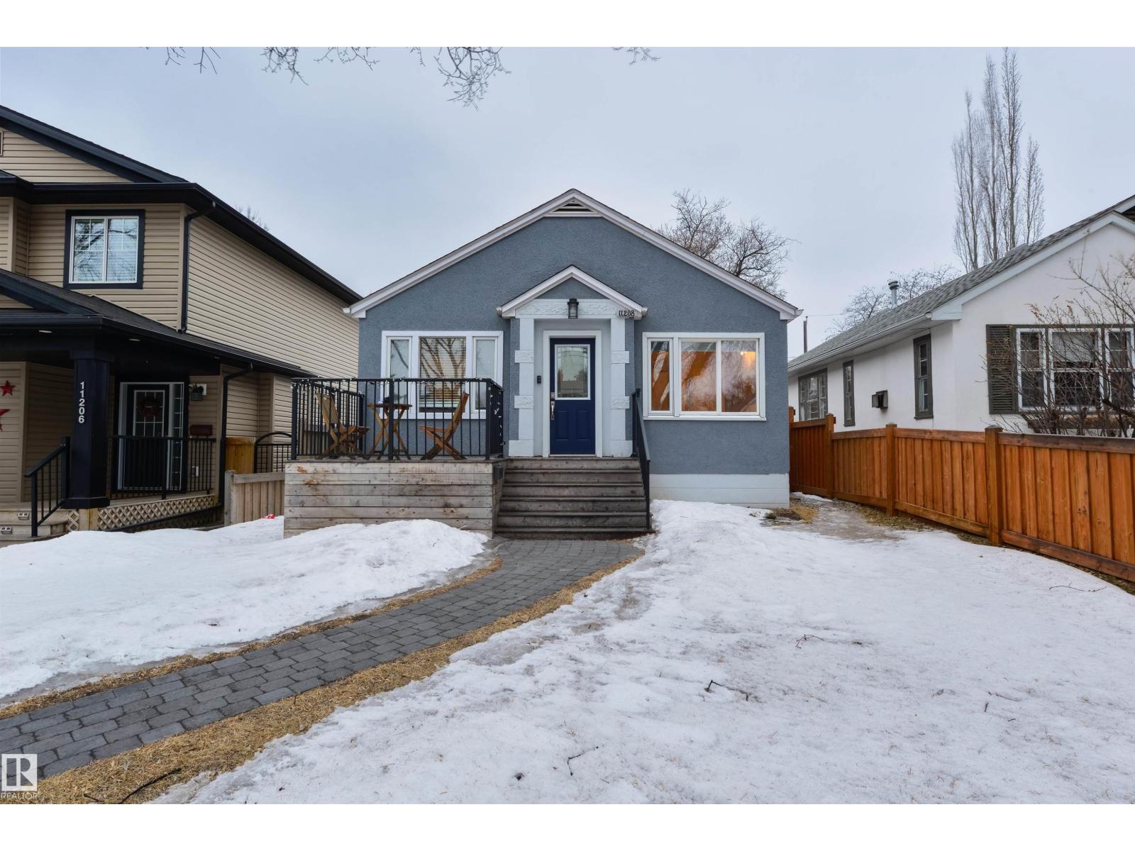 11208 66 Street NW, Edmonton, AB, T5B1H3