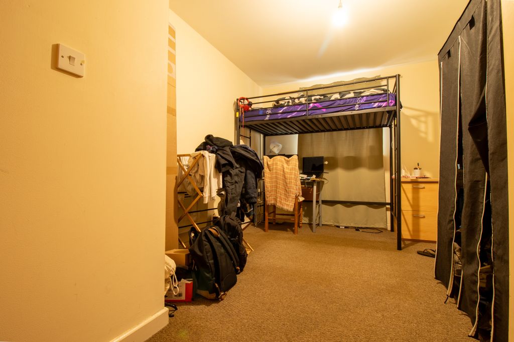 Additional image 7 of 2 bed flat for salePottery Terrace, Newport NP20