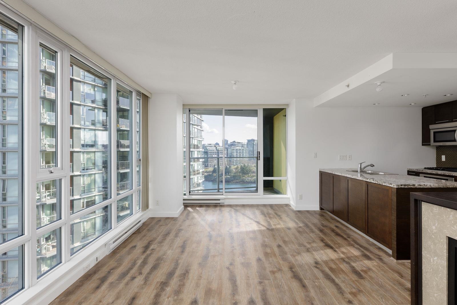 Additional image 3 of 1102-918 Cooperage Way, Vancouver, BC, V6B 0A7