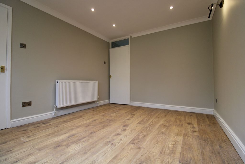 Additional image 11 of 3 bed terraced house for saleBryn-Y-Nant, Llanedeyrn, Cardiff CF23