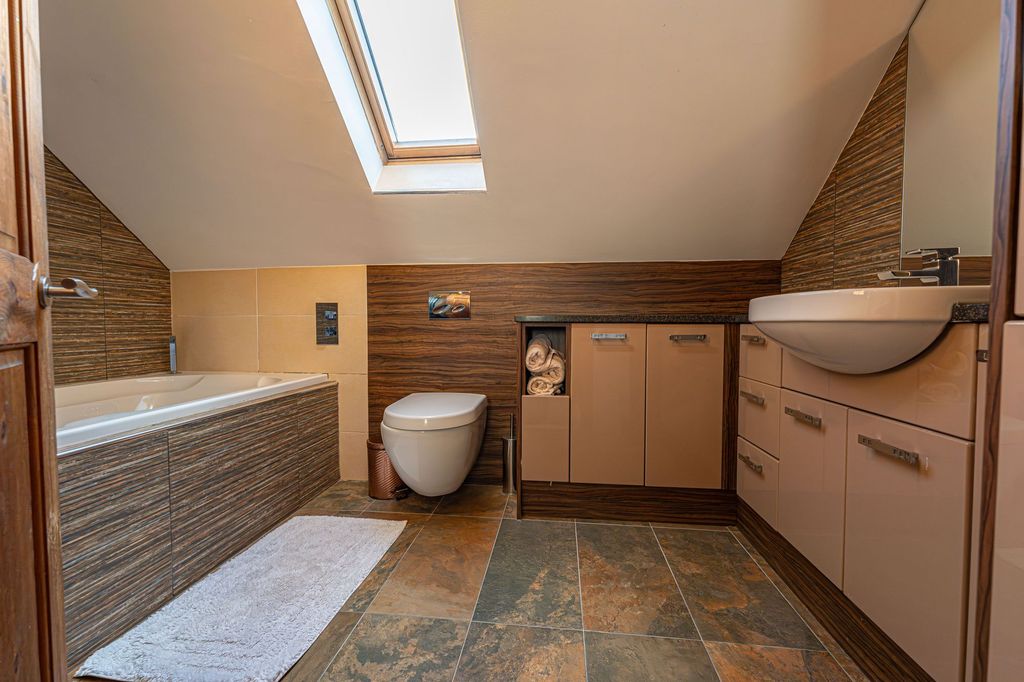 Additional image 29 of 6 bed detached house for saleMalpas Road, Newport NP20