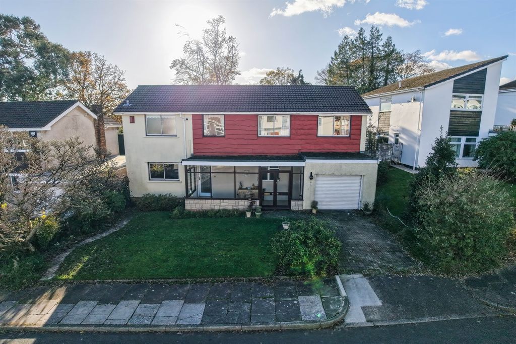 Additional image 31 of 4 bed detached house for saleHolly Grove, Lisvane, Cardiff CF14