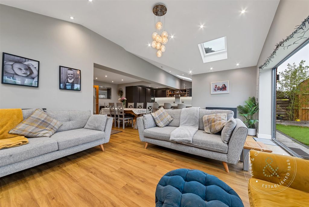 Additional image 6 of 4 bed detached house for saleBaynton Close, Llandaff, Cardiff CF5