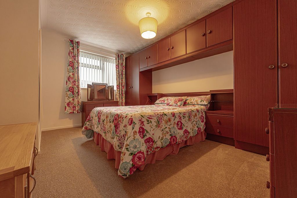 Additional image 21 of 3 bed terraced house for saleFields Road, Oakfield NP44