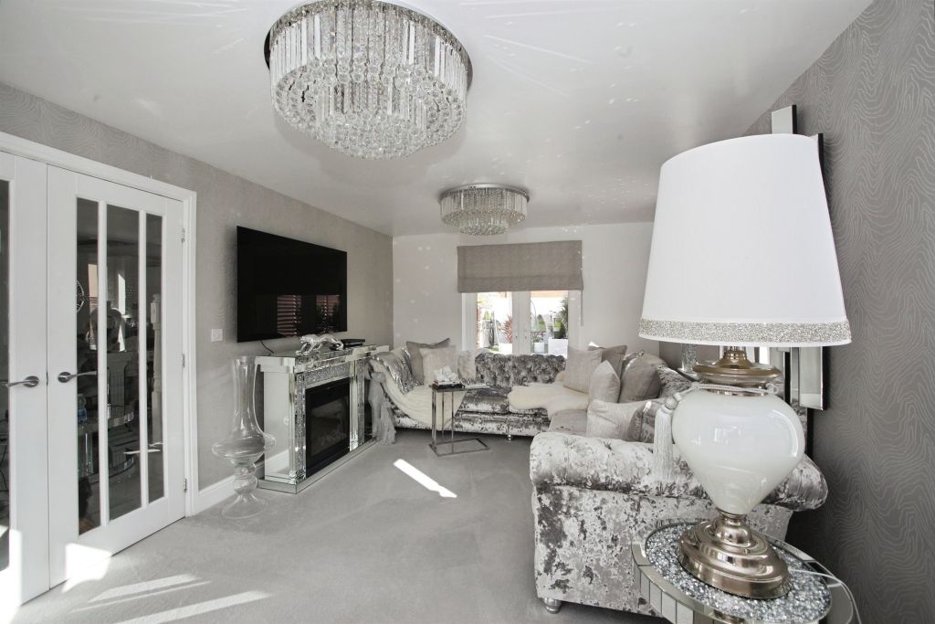Additional image 3 of 4 bed detached house for saleSword Hill, Caerphilly CF83