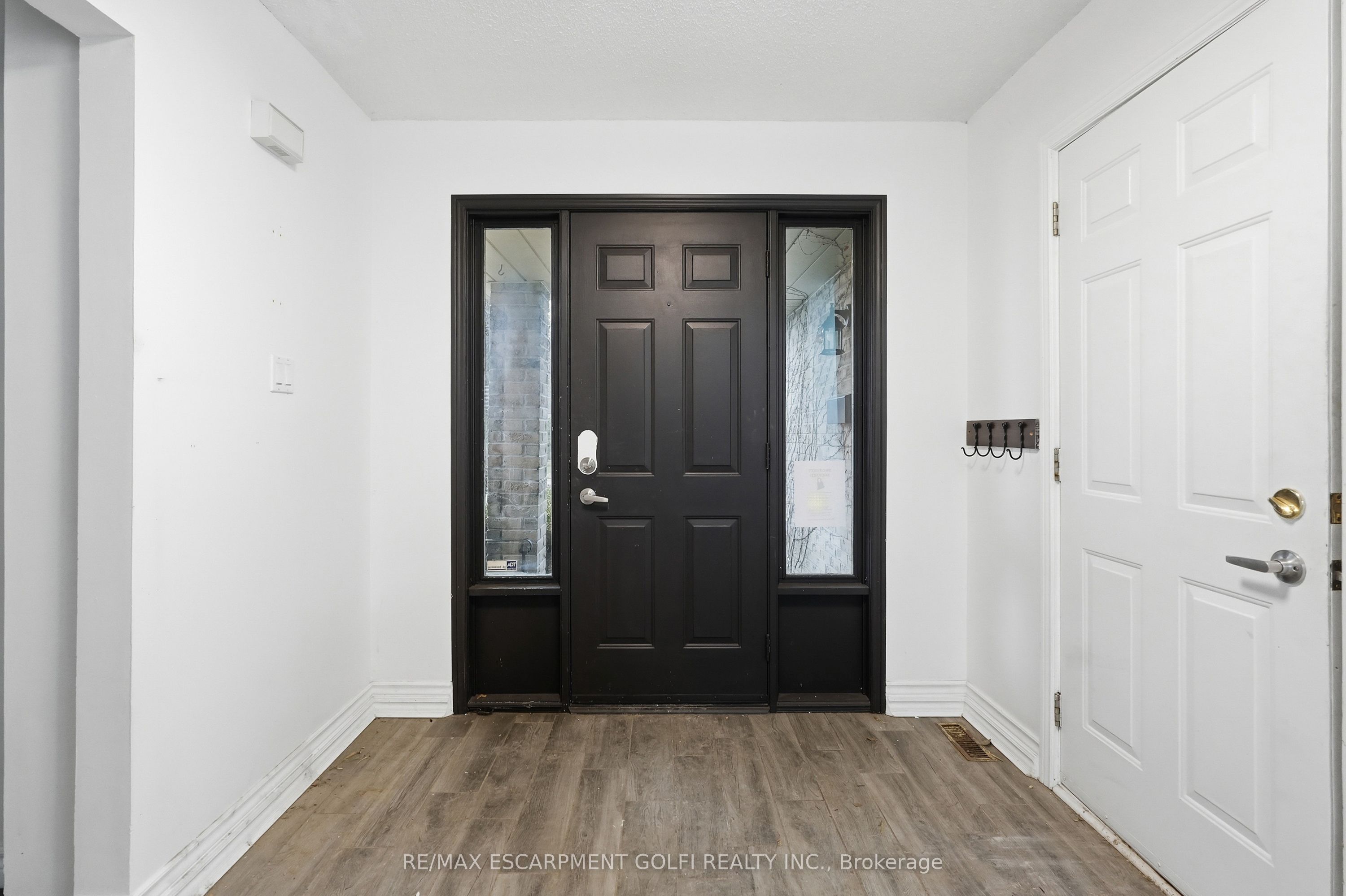 Additional image 2 of 138 Rowntree Drive, Hamilton, ON, L8W 2N6