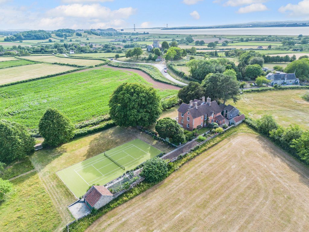 5 bed country house for saleChurch Road, Bristol BS35