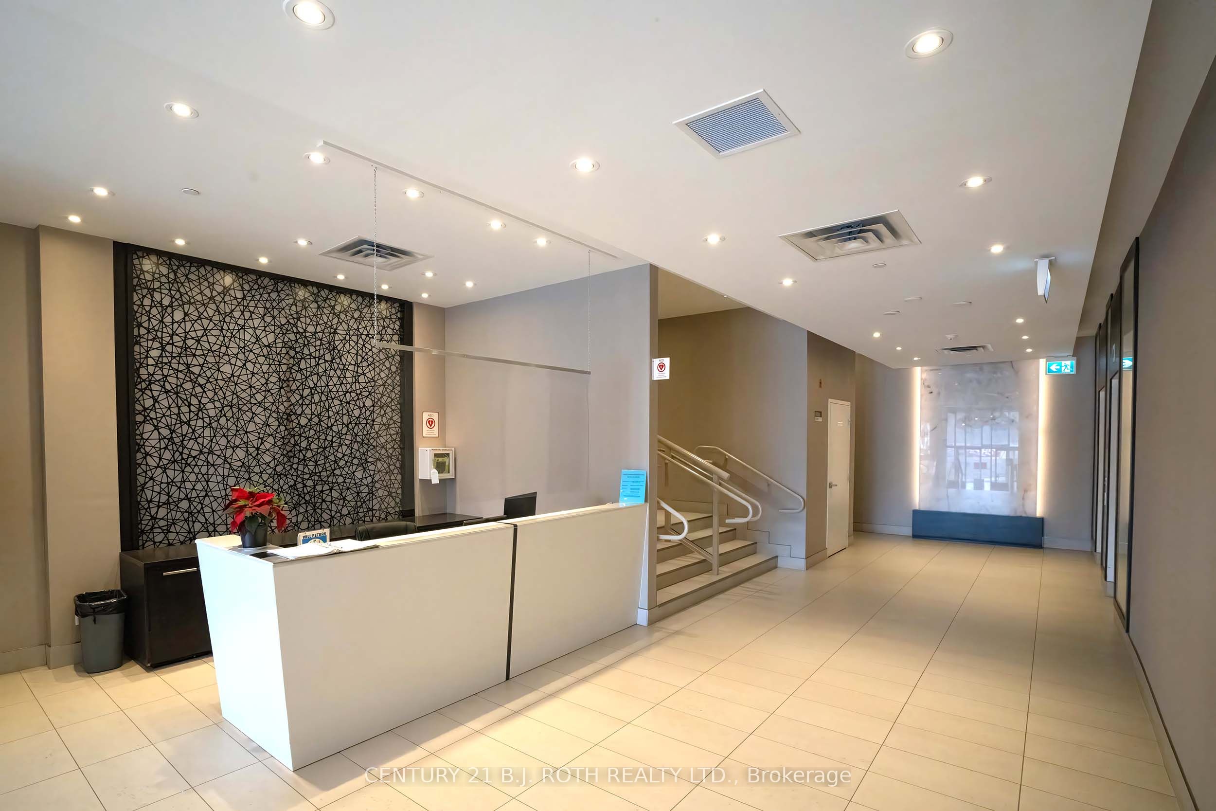 Additional image 2 of 313-15277 Yonge Street S, Aurora, ON, L4G 1Y3