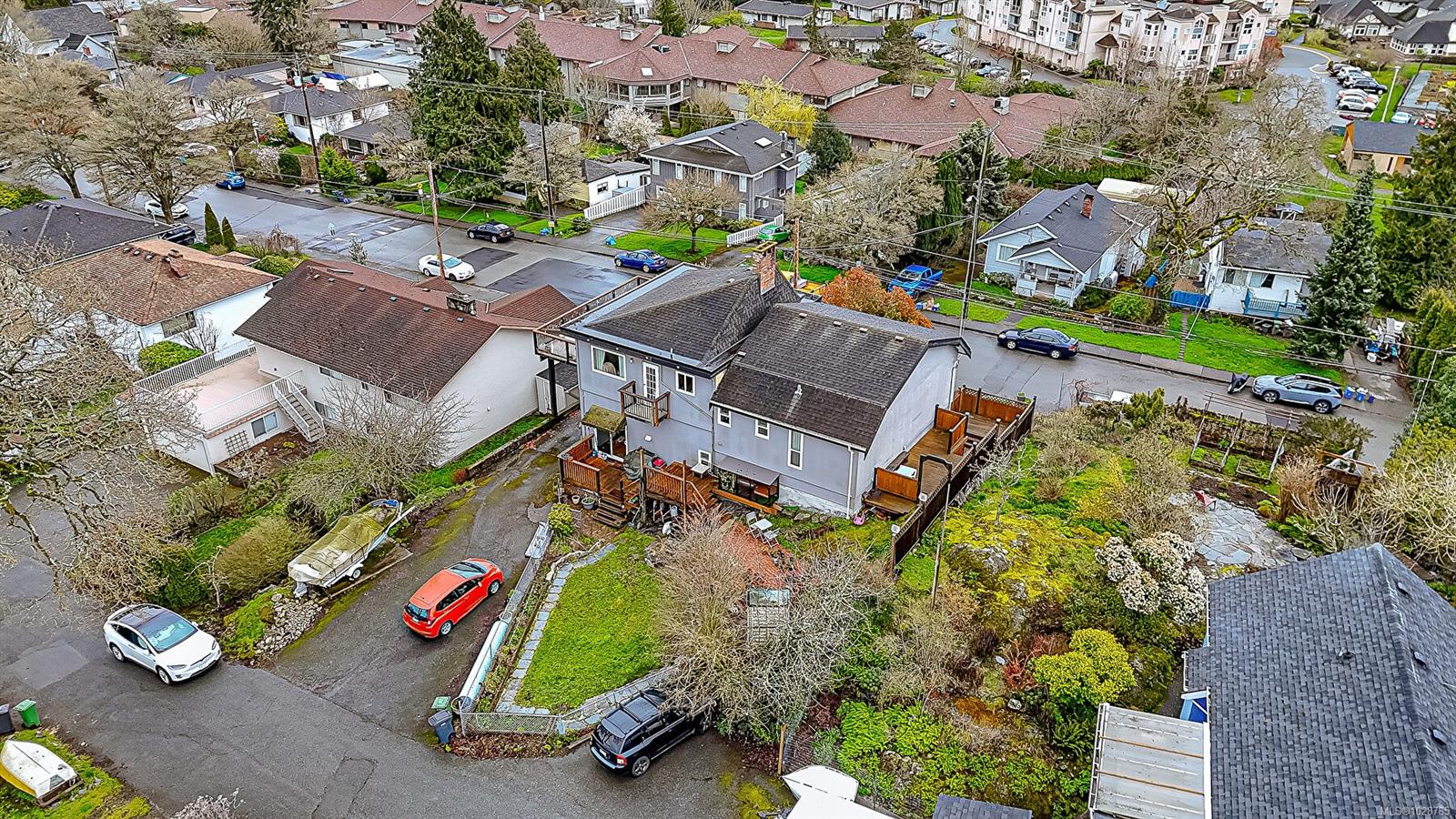 1424 Lang Street, Victoria, BC, V8T 2S7