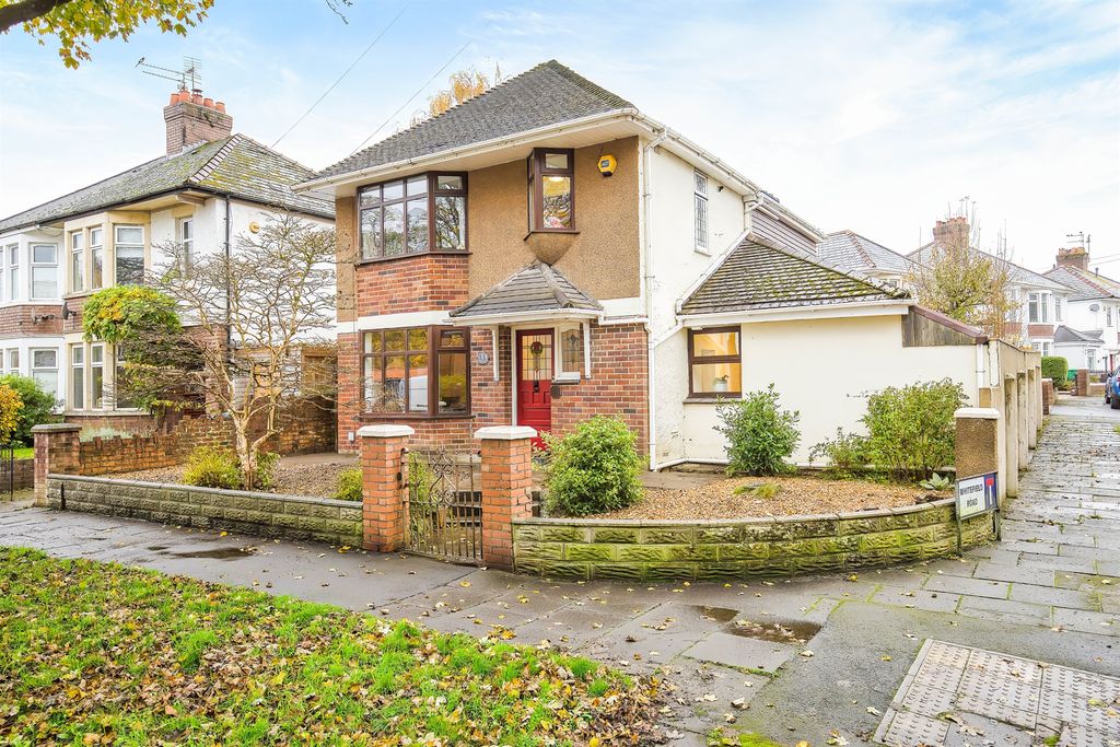 3 bed detached house for saleCollege Road, Llandaff North, Cardiff CF14