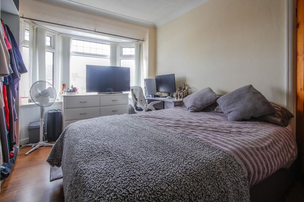 Additional image 16 of 4 bed end terrace house for saleCaerphilly Road, Heath CF14