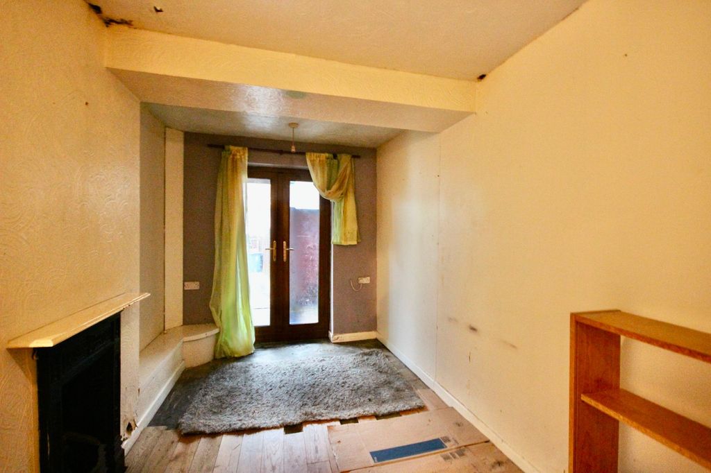 Additional image 15 of 3 bed semi-detached house for saleFreeholdland Road, Pontnewynydd NP4