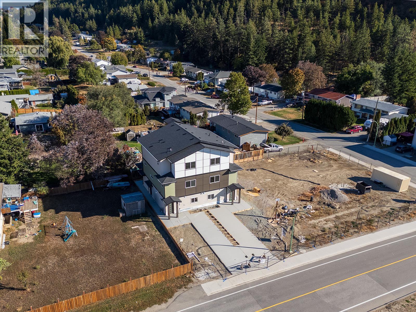 Additional image 2 of 2709 Hewl Road, West Kelowna, BC, V1Z2M5