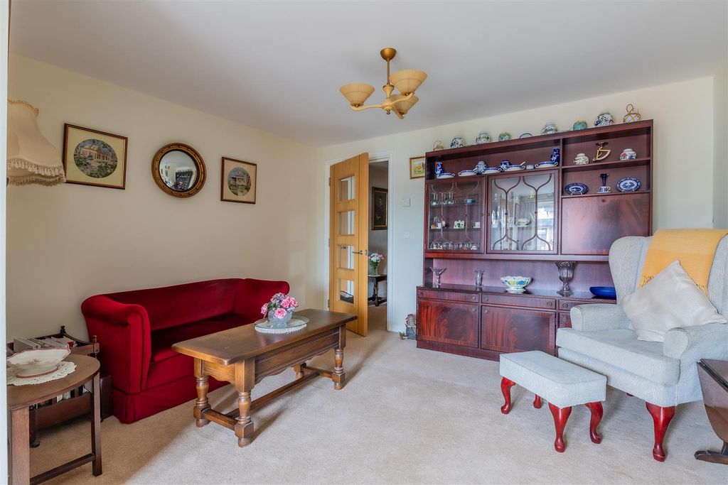 Additional image 9 of 2 bed flat for saleThomas Court, Penylan, Cardiff CF23
