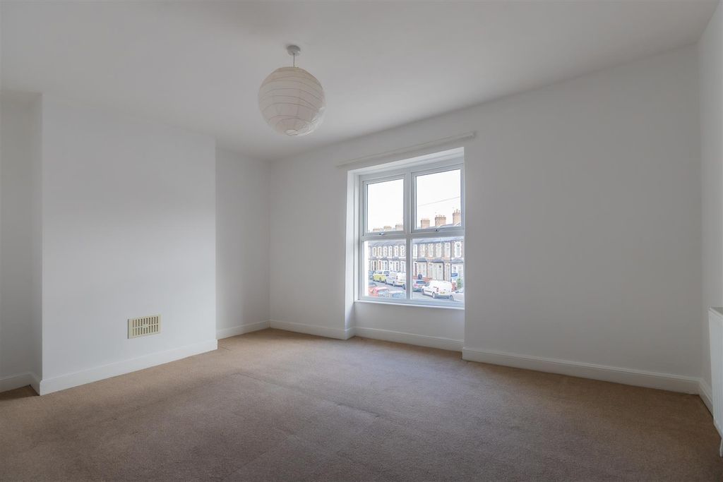 Additional image 11 of 3 bed property for saleWyndham Crescent, Canton, Cardiff CF11