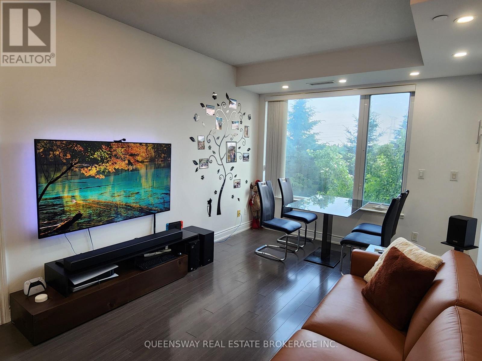 Additional image 3 of 209-277 Souith Park Road, Markham, ON, L3T0B7