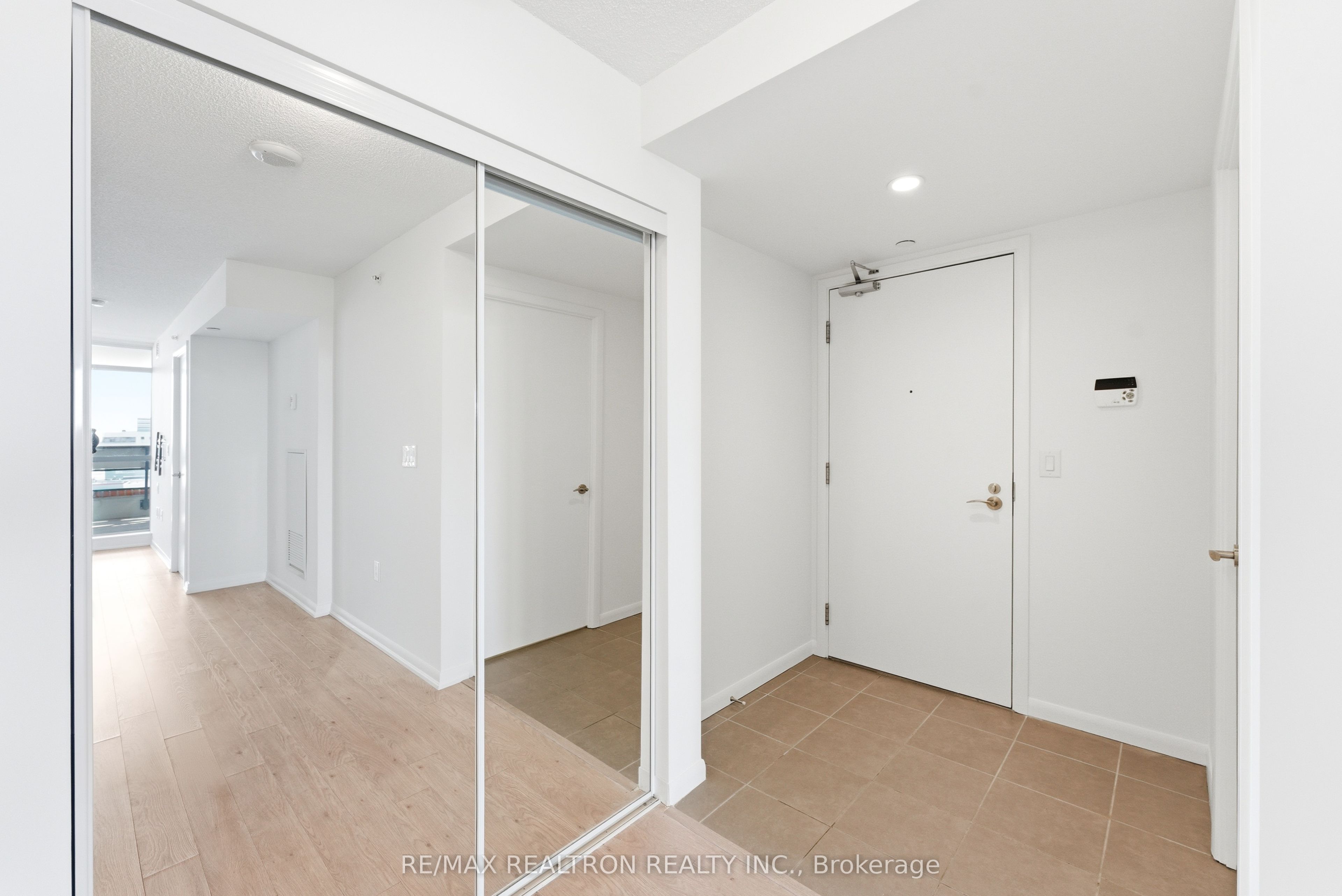 Additional image 5 of 446-830 Lawrence Avenue W, Toronto, ON, M6A 0B6