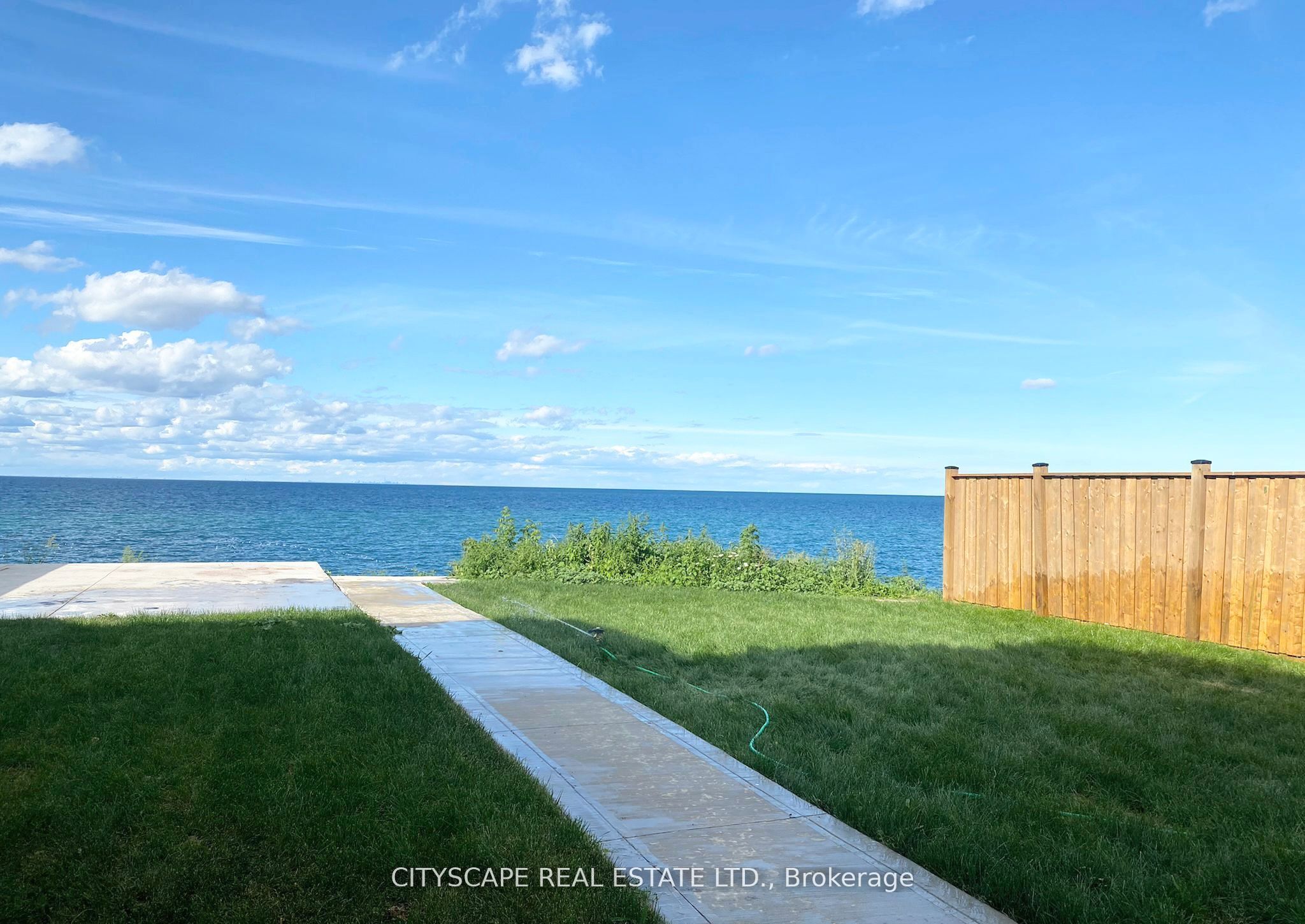 48 Seabreeze Crescent, Hamilton, ON, L8E 5C8