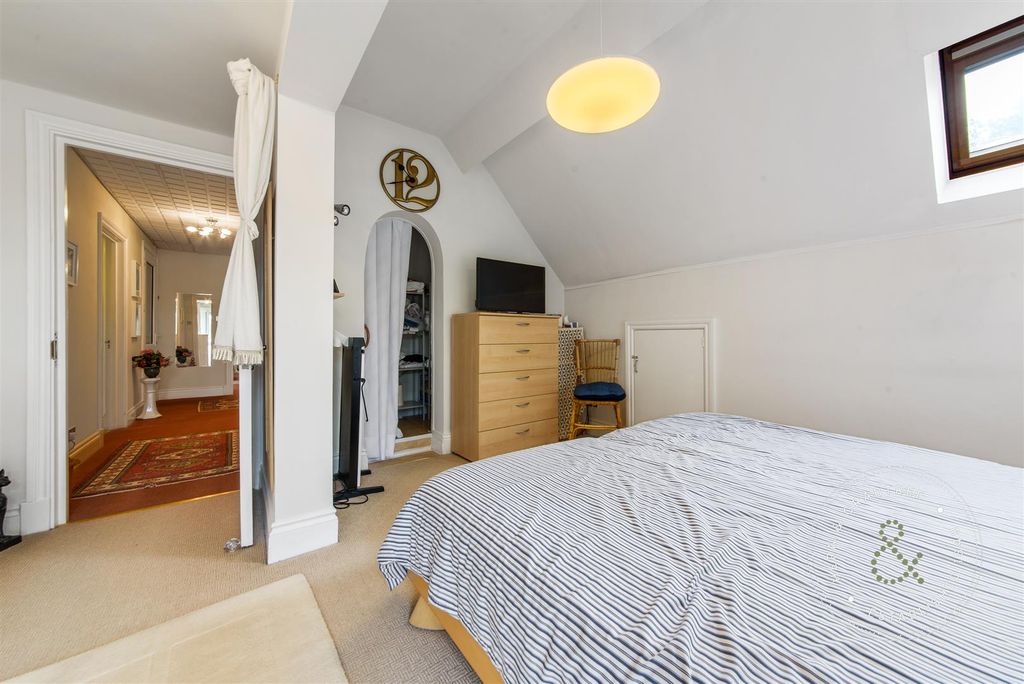 Additional image 15 of 3 bed flat for saleSilverton, Fairwater Road, Llandaff, Cardiff CF5
